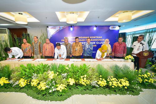 Penandatanganan Kontrak Paket Pekerjaan Bendungan Cibeet dan Cijurey