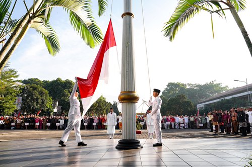 Pengibaran Sang Saka Merah Putih – Upacara Proklamasi HUT RI ke-78