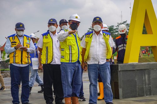 Inspeksi Lokasi Persiapan Peresmian Bendungan Sadawarna