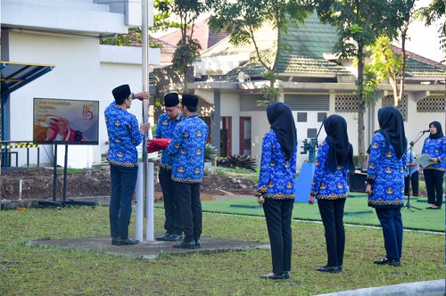 Upacara Memperingati Hari Kebangkitan Nasional