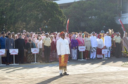 Pengibaran Sang Saka Merah Putih – Upacara Proklamasi HUT RI ke-78
