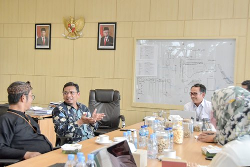 Rapat Koordinasi Pengelolaan Sumber Daya Air Bersama DPRD dan Pemerintah Kota Bandung