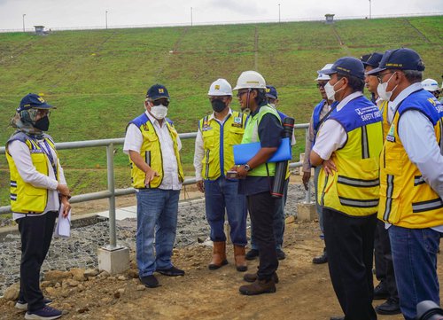 Inspeksi Lokasi Persiapan Peresmian Bendungan Sadawarna