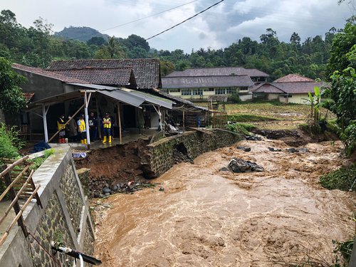 Identifikasi kejadian banjir Kab. Bandung dan Kab. Sumedang.jpeg