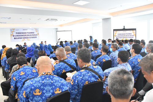 Pembinaan-Pegawai-di-Lingkungan-Balai-Besar-Wilayah-Sungai-Citarum-Penerapan-Kepatuhan-Intern-Manajemen-Risiko-dan-Pembangunan-Zona-Integritas-4.jpg