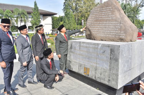 Upacara-Hari-Bakti-PU-77-Tahun-Bakti-PUPR-Sigap-Membangun-Negeri-2.jpg