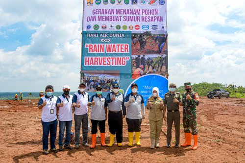 Kegiatan Penanaman Pohon Dalam Rangka Peringatan Hari Air Dunia XXIX
