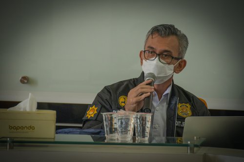 Sosialisasi Perizinan Pengusahaan dan Pengunaan Sumber Daya Air
