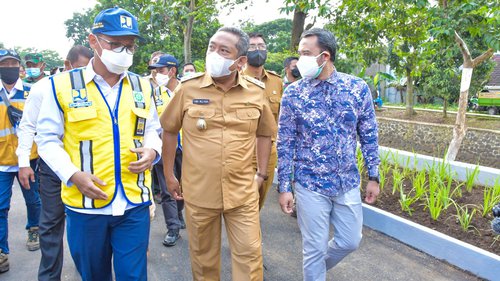 Peresmian Ruang Publik Waterfront Sungai Cidurian Kota Bandung