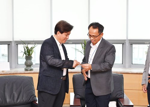Mendukung Pelaksanaan Pekerjaan Pembangunan FFWS Tahap II - BBWS Citarum Ikuti Training Program di Korea Selatan