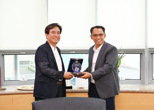 Mendukung Pelaksanaan Pekerjaan Pembangunan FFWS Tahap II - BBWS Citarum Ikuti Training Program di Korea Selatan
