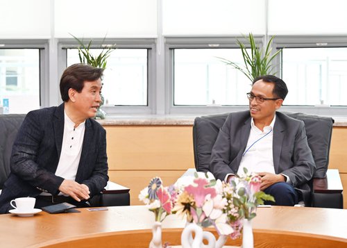 Mendukung Pelaksanaan Pekerjaan Pembangunan FFWS Tahap II - BBWS Citarum Ikuti Training Program di Korea Selatan