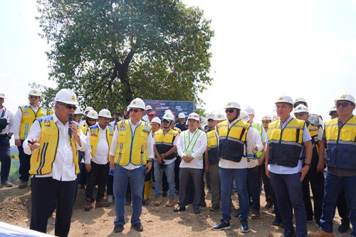 Peninjauan Lokasi Pekerjaan Bendungan Cibeet Cijurey