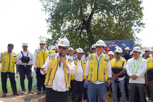 Peninjauan Lokasi Pekerjaan Bendungan Cibeet Cijurey